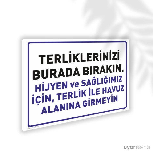 Terlikle Havuz Alanına Girmeyin